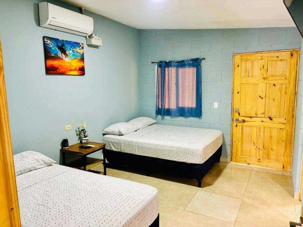 Hostal Camila'S Tamanique Zewnętrze zdjęcie